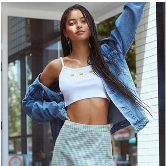Brandy Melville Flower Cropped Tank Top. One size. - Picture 1 of 7